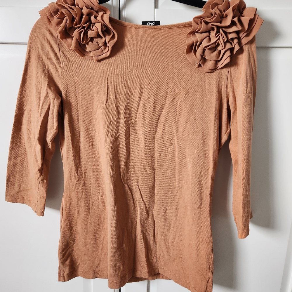 H&M ruffle shoulder top - Picture 5 of 5